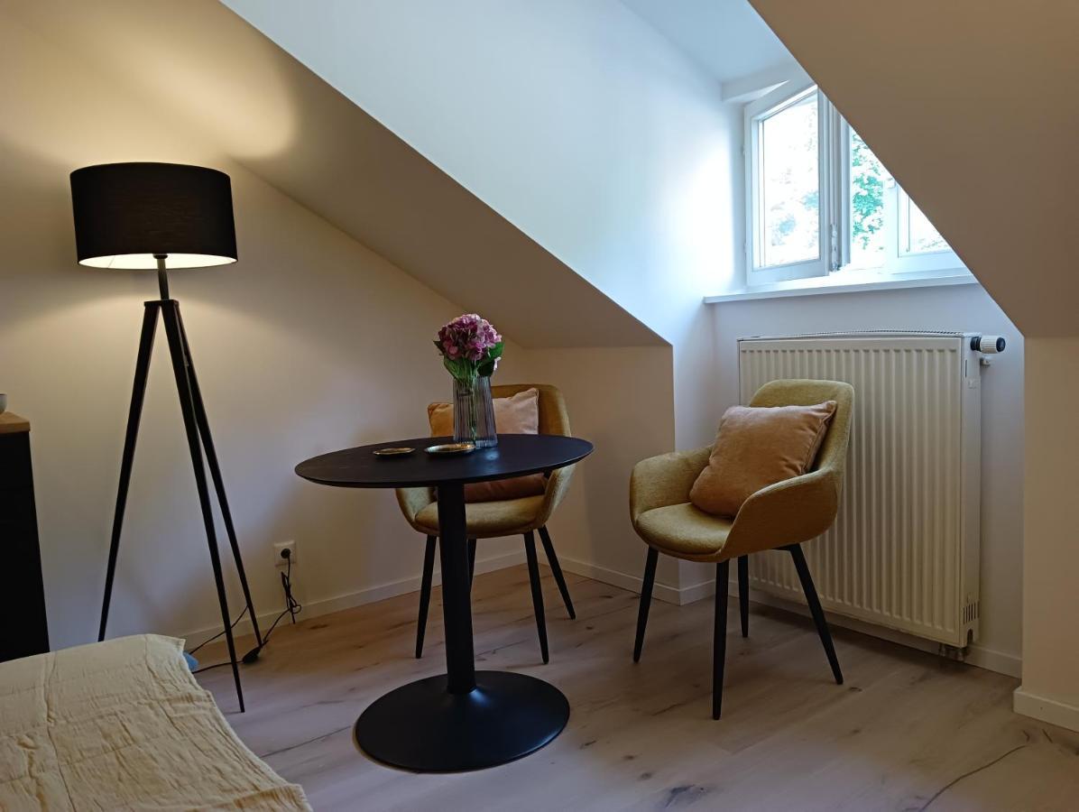 Appartment Schloss-Zeit อัสเชา อิม คีมเกา ภายนอก รูปภาพ