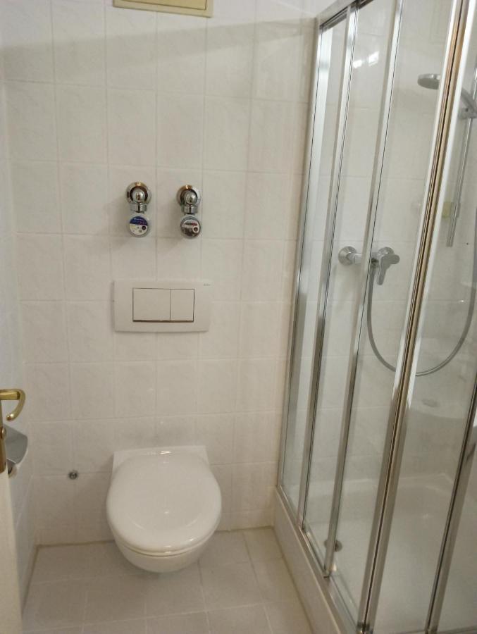 Appartment Schloss-Zeit อัสเชา อิม คีมเกา ภายนอก รูปภาพ